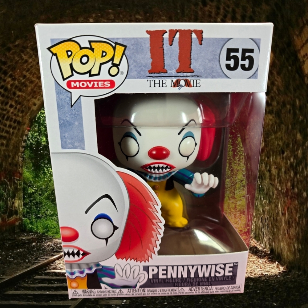 Funko Pop! Pennywise # 55 (Nib) With Pop Protector